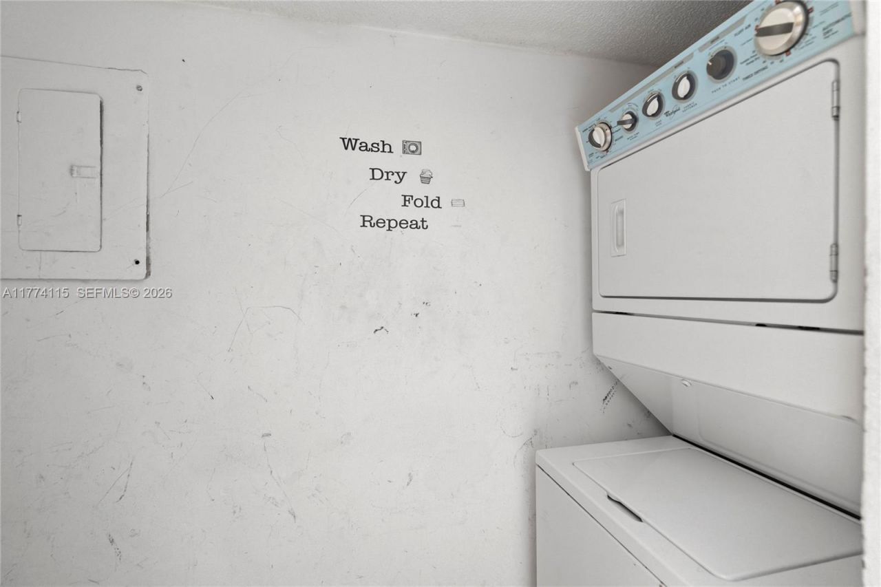 3199 Foxcroft Rd, Unit 311, Miramar, FL 33025 Photo