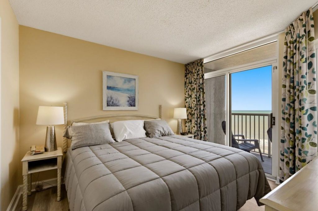 161 Seawatch Dr. Photo 13