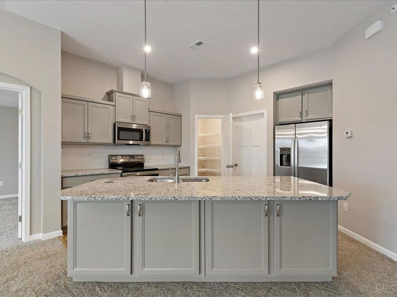 301 Parkview Lane, Unit 90301, Miami Twp, OH 45150 Photo 9