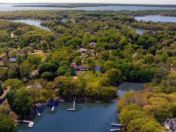 15A / 15 & 13 S Menantic Road, Shelter Island, NY 11964