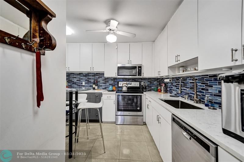 4060 N Hills Drive, Unit 32, Hollywood, FL 33021 Photo