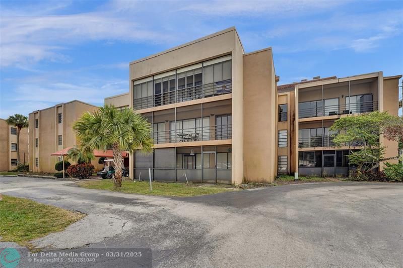 4060 N Hills Drive, Unit 32, Hollywood, FL 33021 Photo