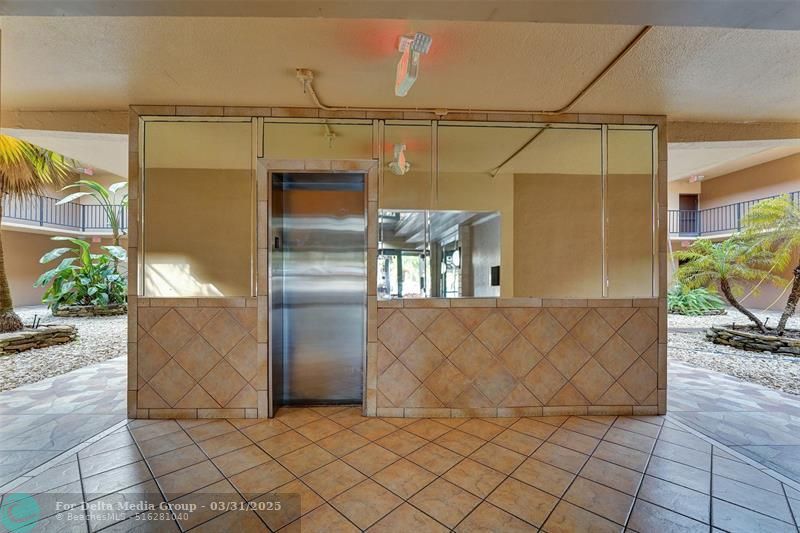 4060 N Hills Drive, Unit 32, Hollywood, FL 33021 Photo