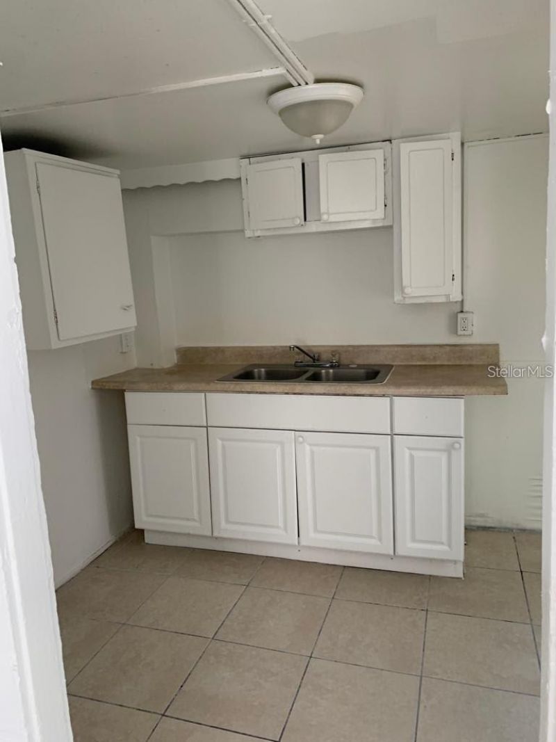 944 15th Avenue S, Saint Petersburg, FL 33705 Photo