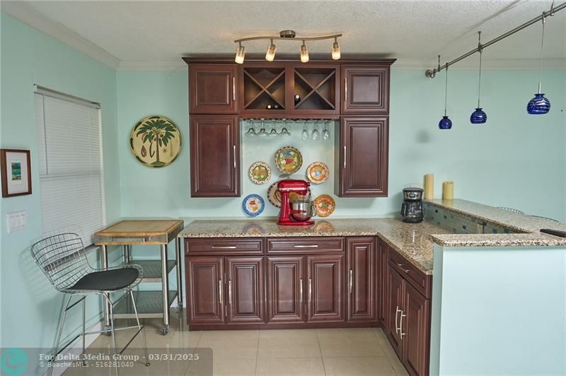 2555 NE 11th Street, Unit 703, Fort Lauderdale, FL 33304 Photo