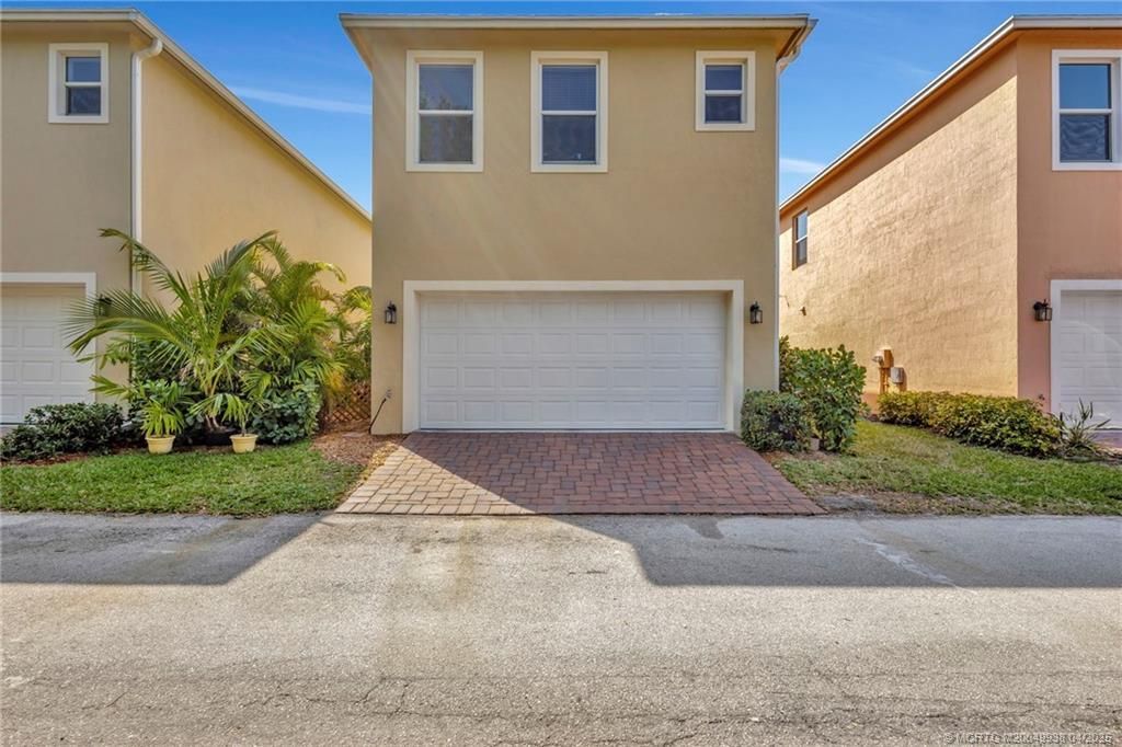 2380 SE Union Park Drive, Port Saint Lucie, FL 34952 Photo