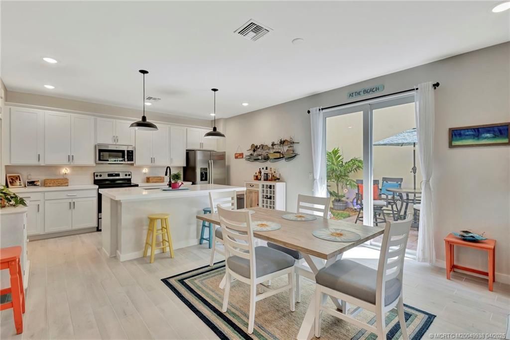 2380 SE Union Park Drive, Port Saint Lucie, FL 34952 Photo