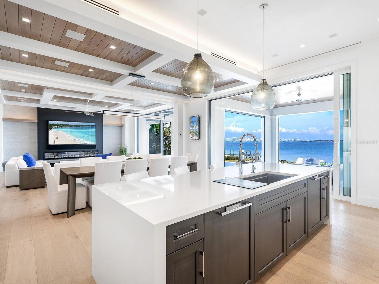 424 Bowdoin Circle, Sarasota, FL 34236 Photo