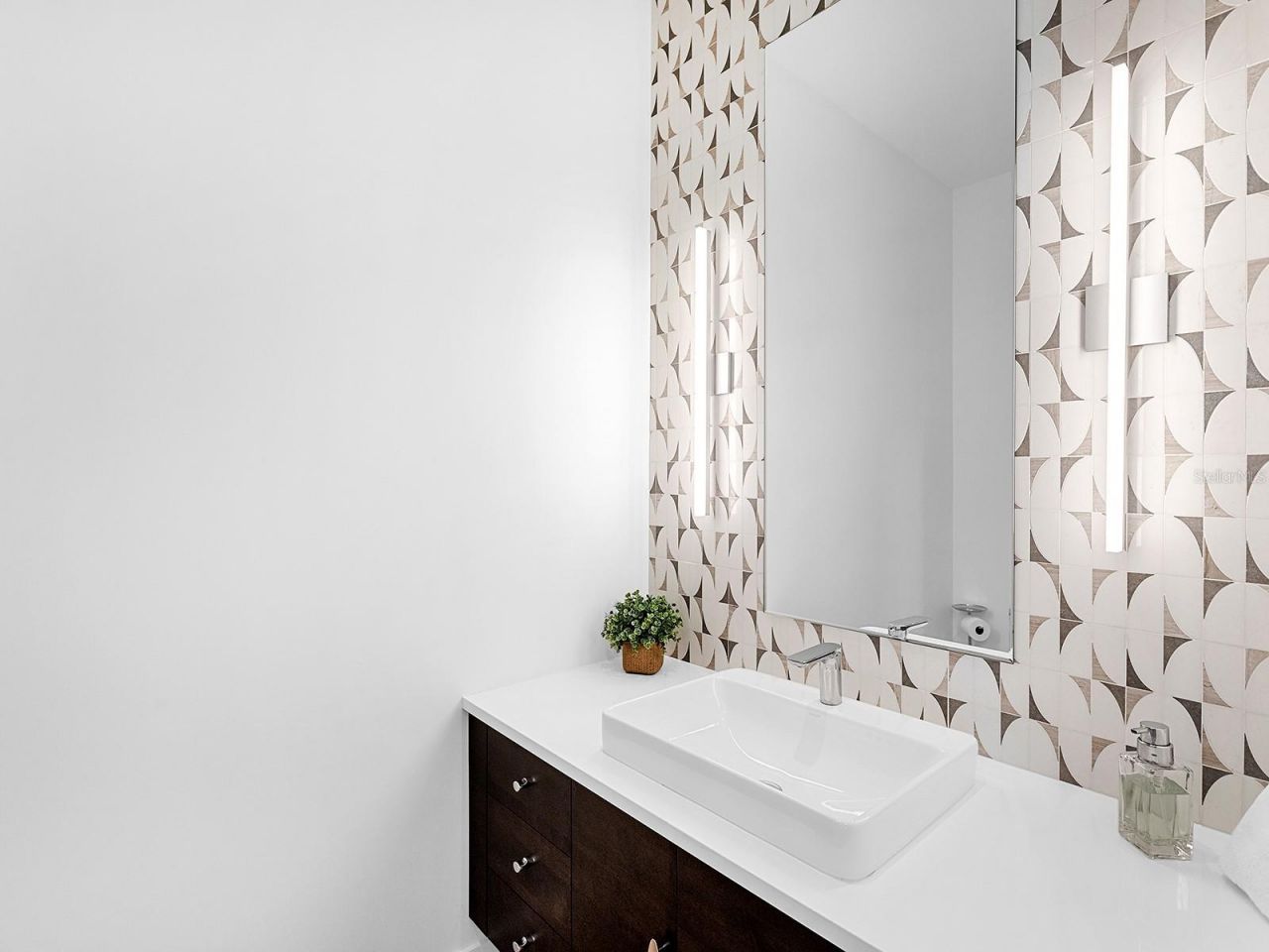 424 Bowdoin Circle, Sarasota, FL 34236 Photo