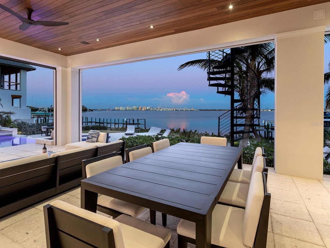 424 Bowdoin Circle, Sarasota, FL 34236 Photo