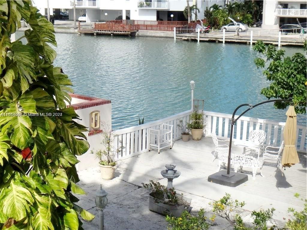 1201 Marseille Dr, Unit 17, Miami Beach, FL 33141 Photo