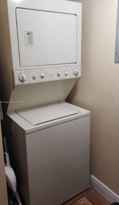 3545 Magellan Cir, Unit 352-5, Aventura, FL 33180 Photo