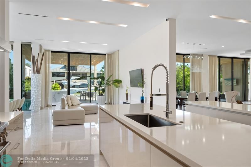 2421 Barcelona Drive, Fort Lauderdale, FL 33301 Photo