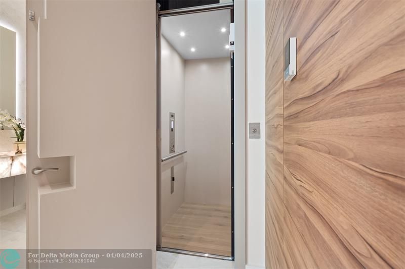 2421 Barcelona Drive, Fort Lauderdale, FL 33301 Photo