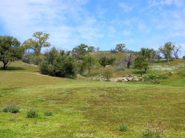 32604 Road 600, Raymond, CA 93653