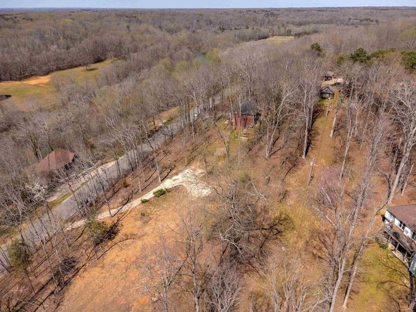 258 Creekside Dr, Florence, AL