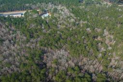 2070 Highway Church Road photo 4