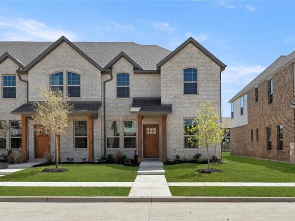 4008 Avion Drive, Sanger, TX 76266