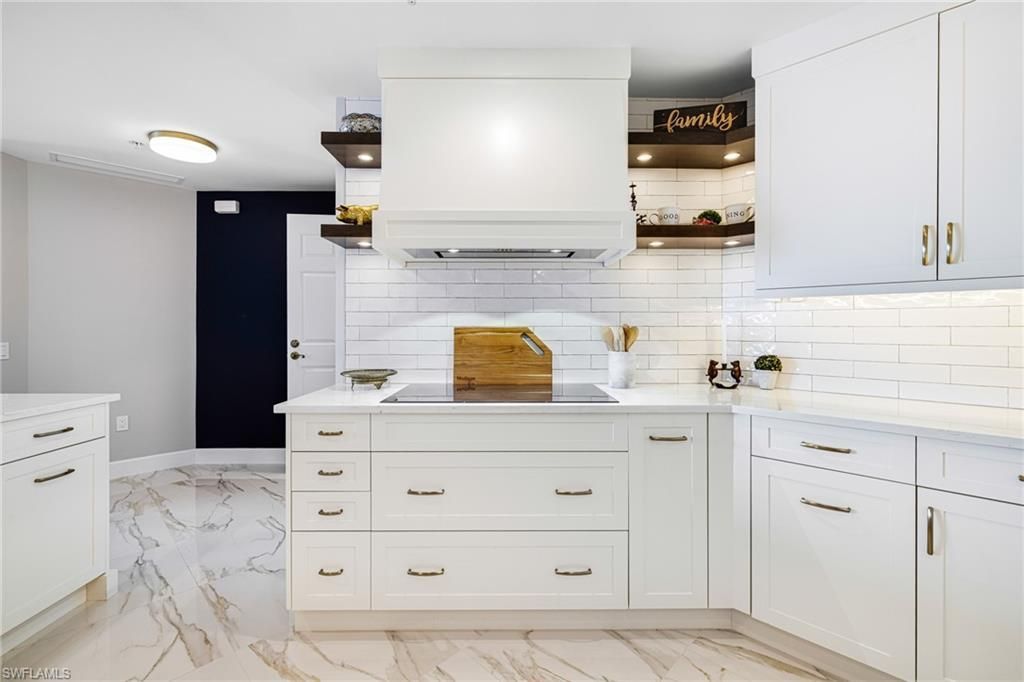 2745 1st St, Unit 1402, Fort Myers, FL 33916 Photo