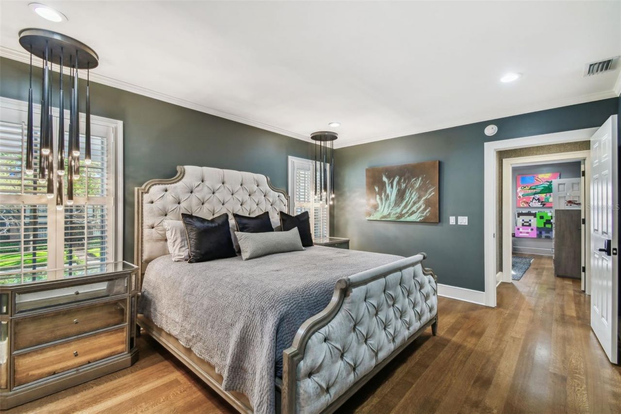 3313 W Mullen Avenue, Tampa, FL 33609 Photo