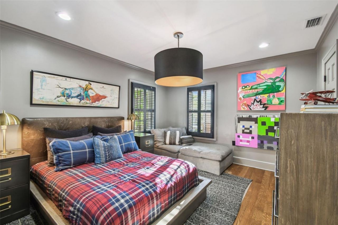 3313 W Mullen Avenue, Tampa, FL 33609 Photo