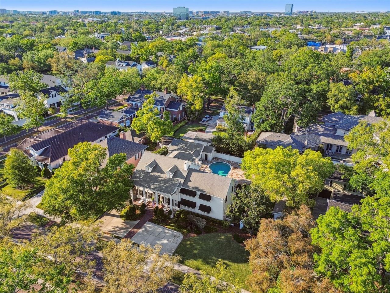 3313 W Mullen Avenue, Tampa, FL 33609 Photo