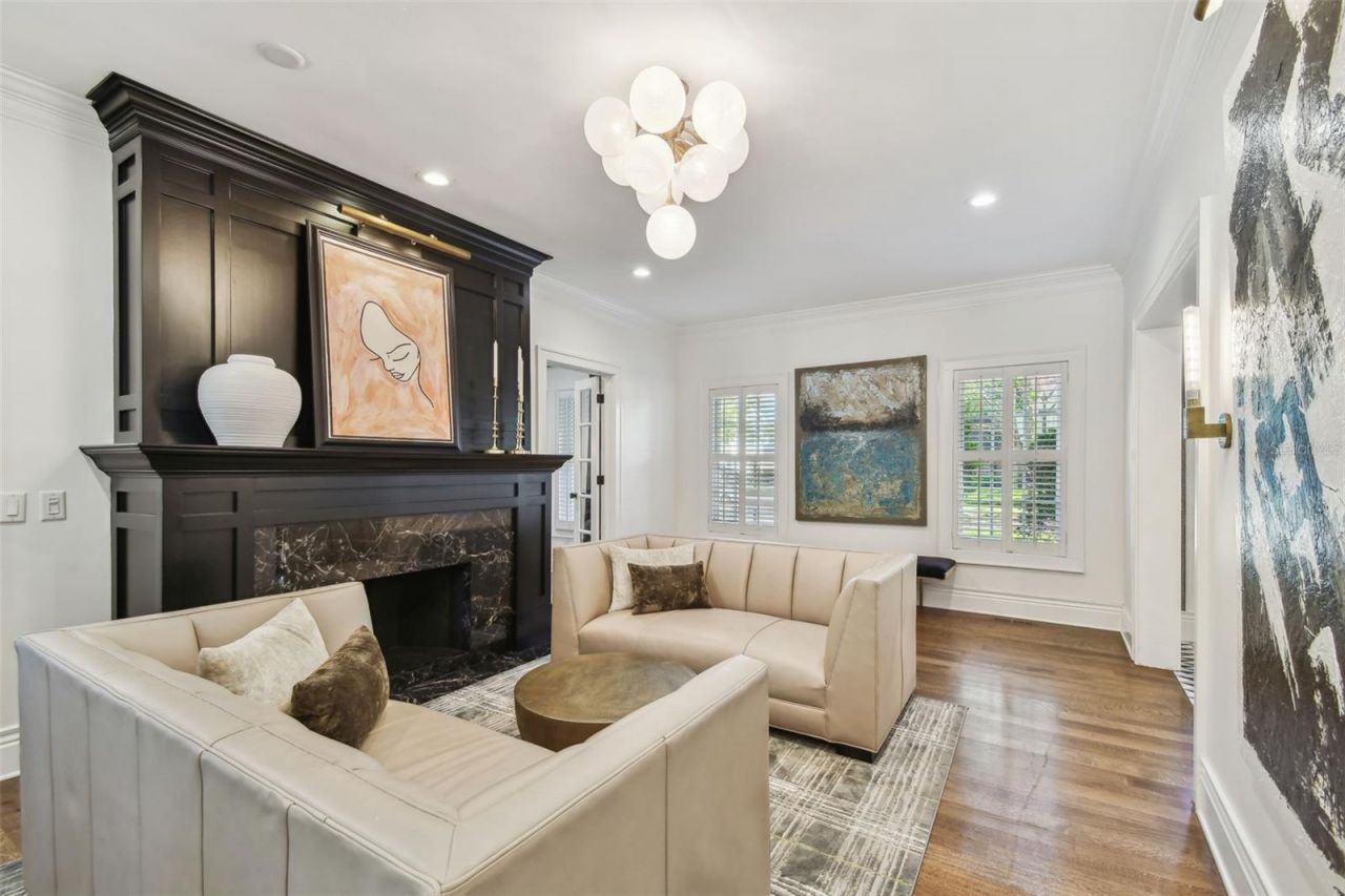 3313 W Mullen Avenue, Tampa, FL 33609 Photo