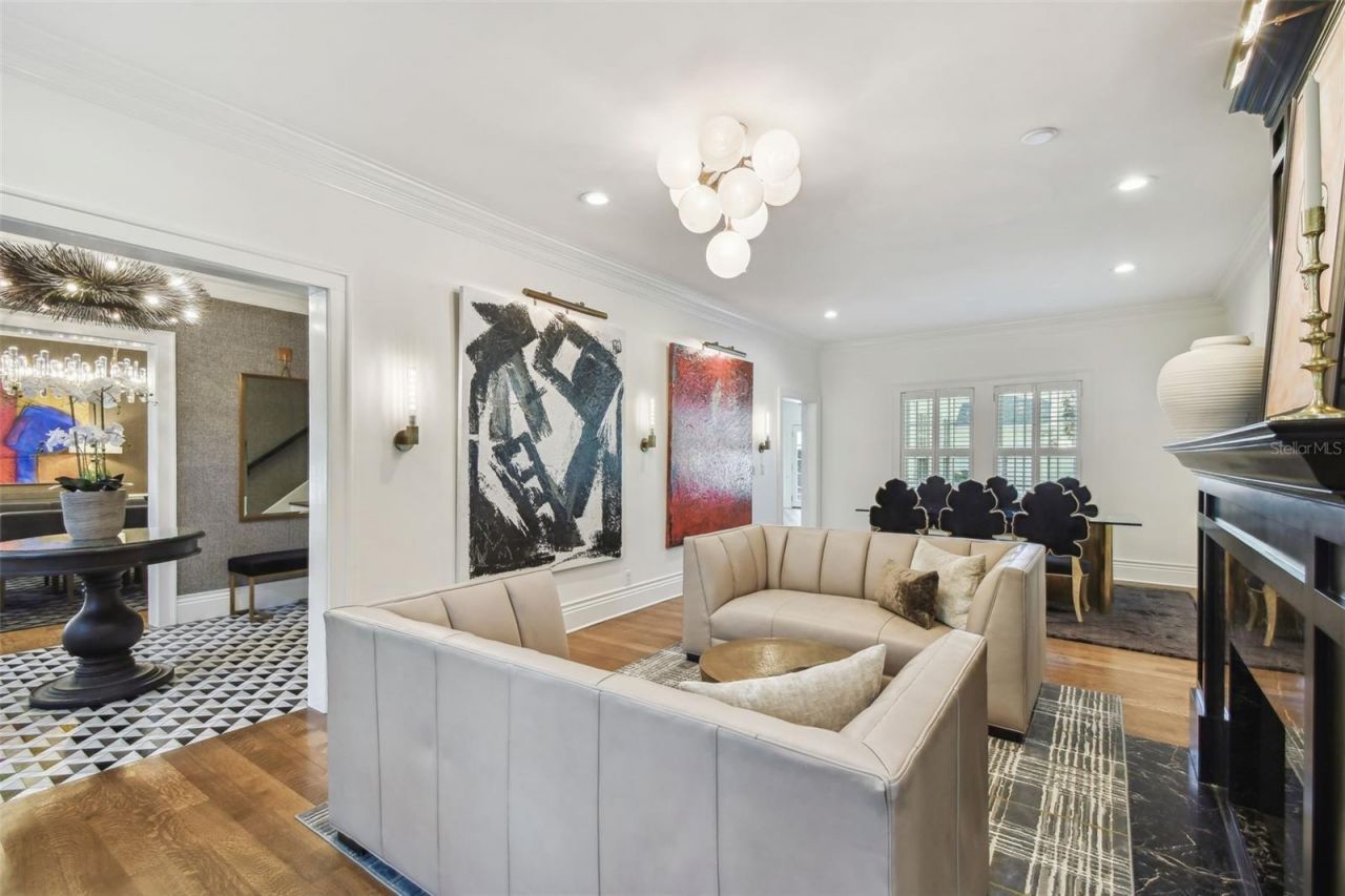 3313 W Mullen Avenue, Tampa, FL 33609 Photo