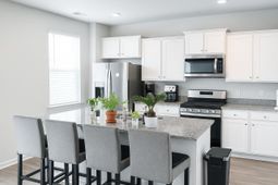 413 Cedarview Road photo 4