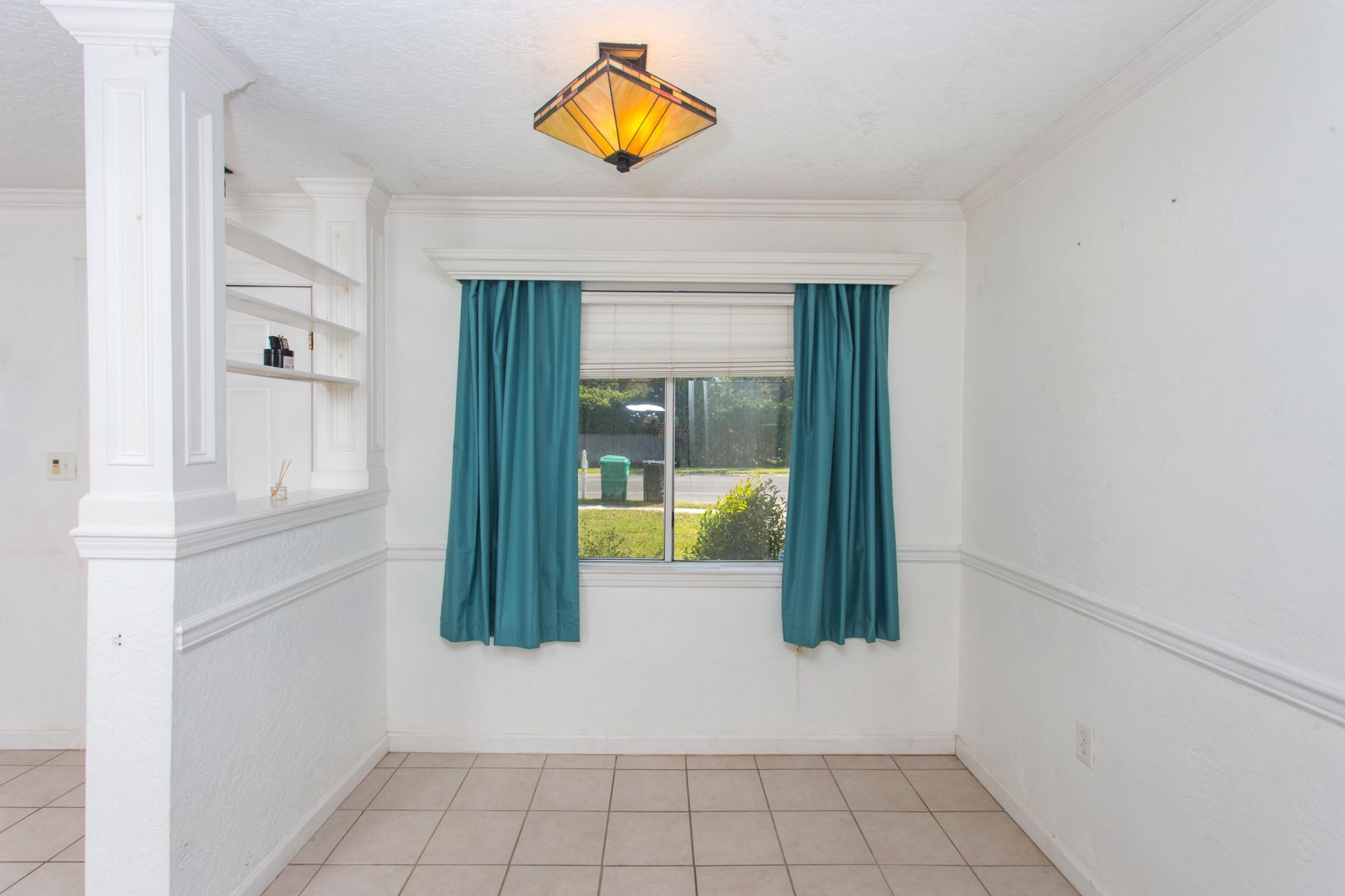 607 Hollywood Boulevard E, Mary Esther, FL 32569 Photo