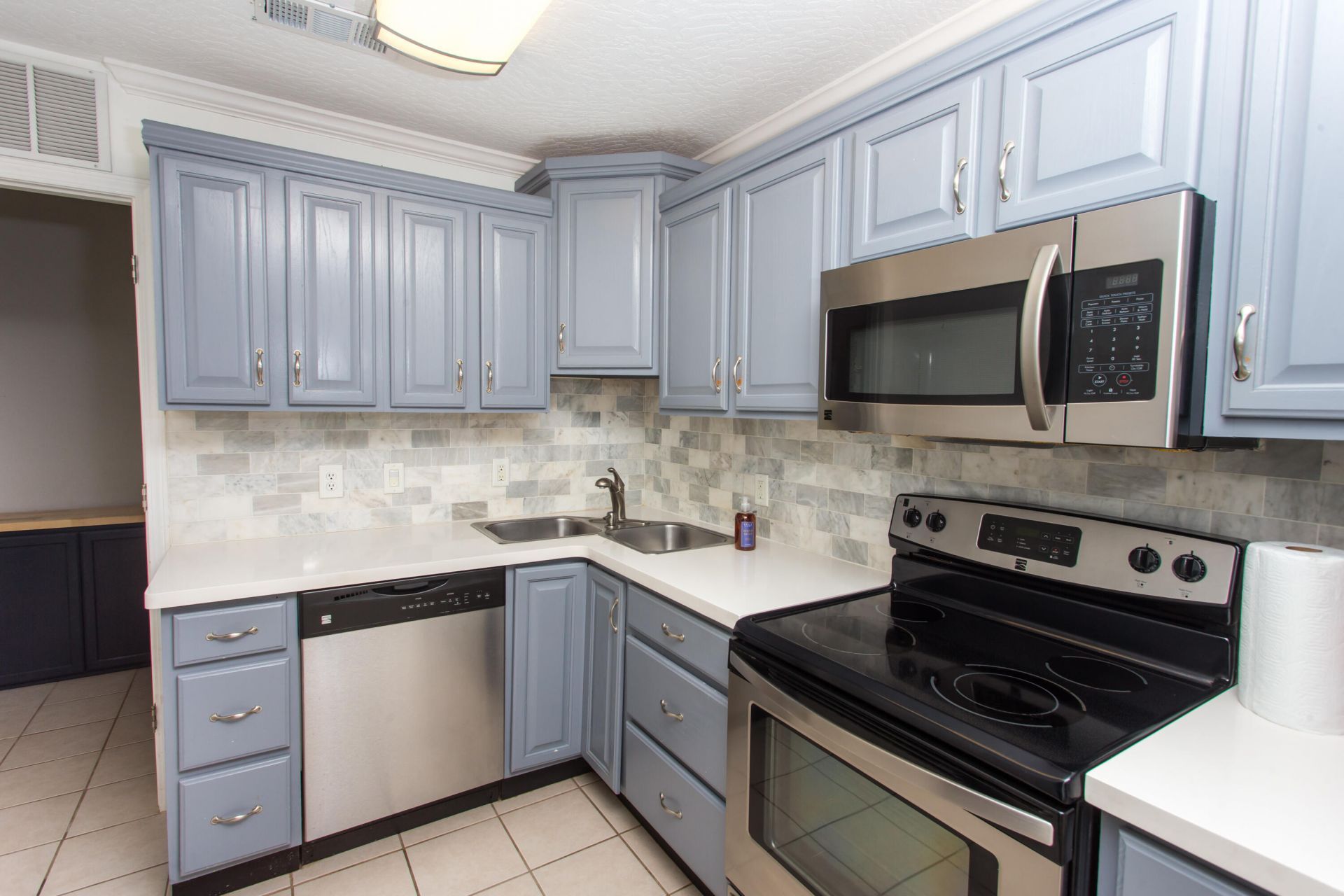 607 Hollywood Boulevard E, Mary Esther, FL 32569 Photo