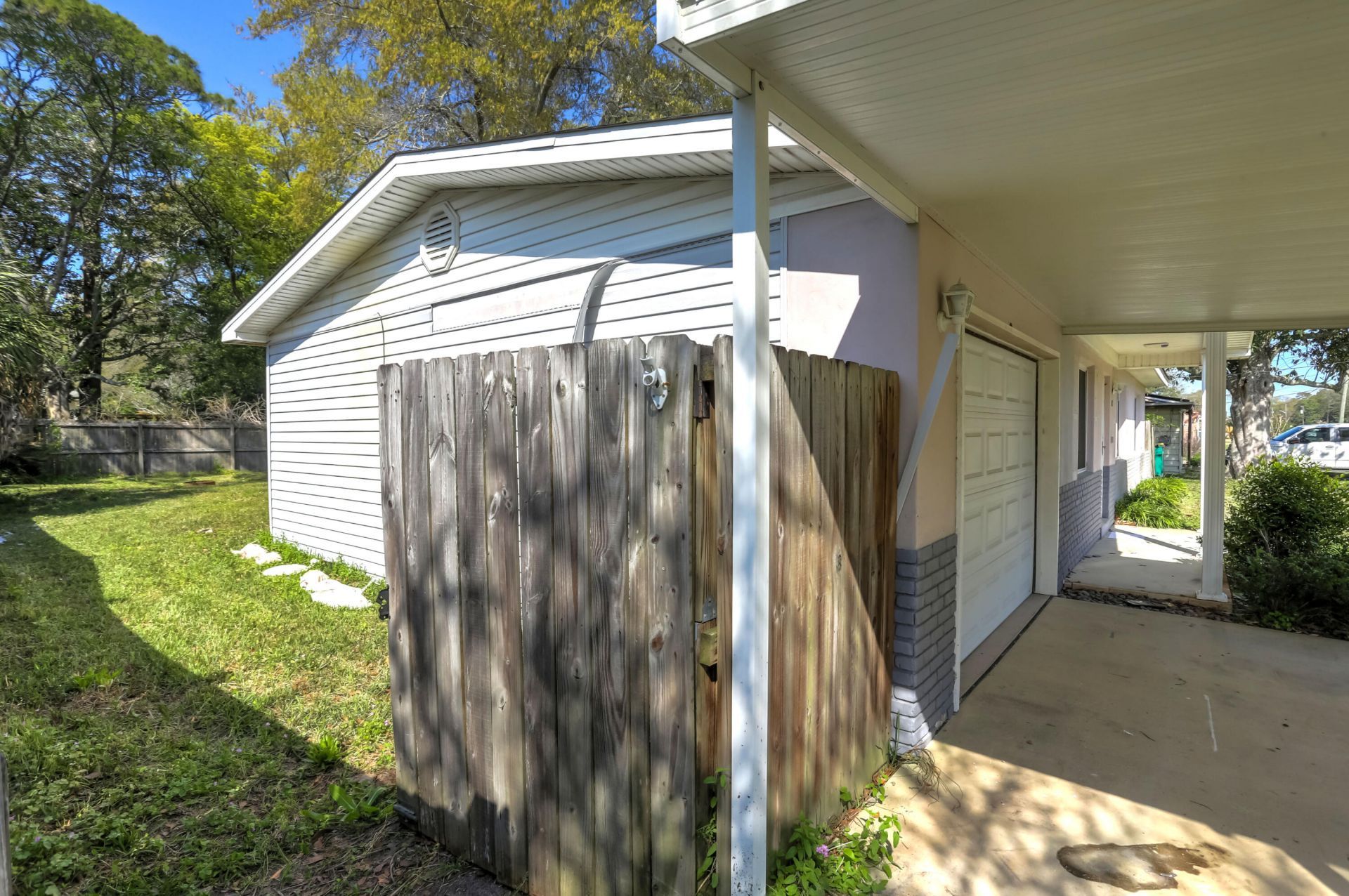 607 Hollywood Boulevard E, Mary Esther, FL 32569 Photo