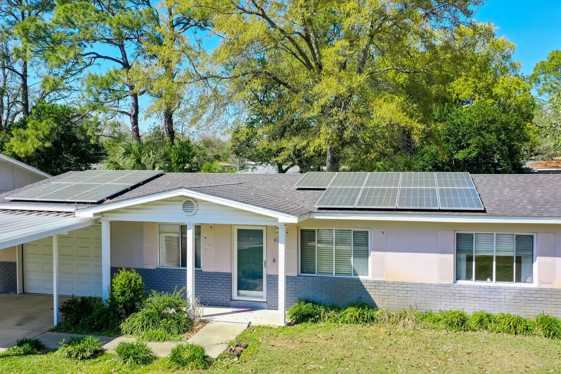 607 Hollywood Boulevard E, Mary Esther, FL 32569 Photo