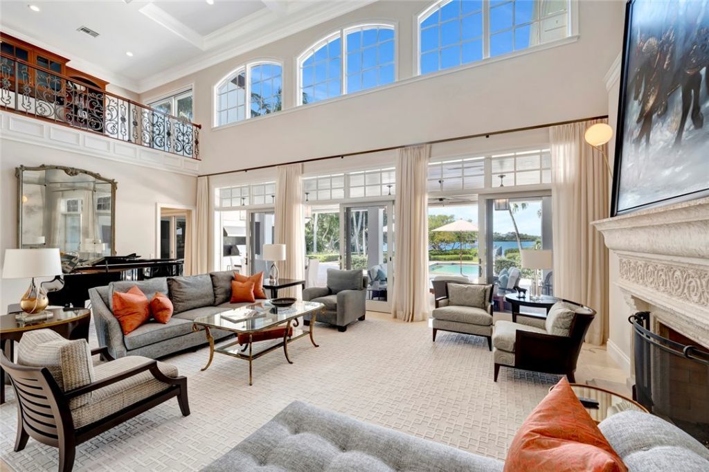 707 Grove Place, Vero Beach, FL 32963 Photo