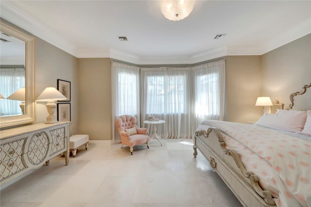 707 Grove Place, Vero Beach, FL 32963 Photo