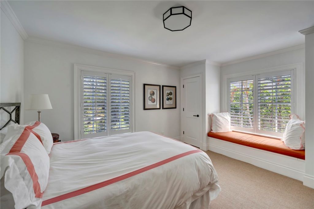 707 Grove Place, Vero Beach, FL 32963 Photo