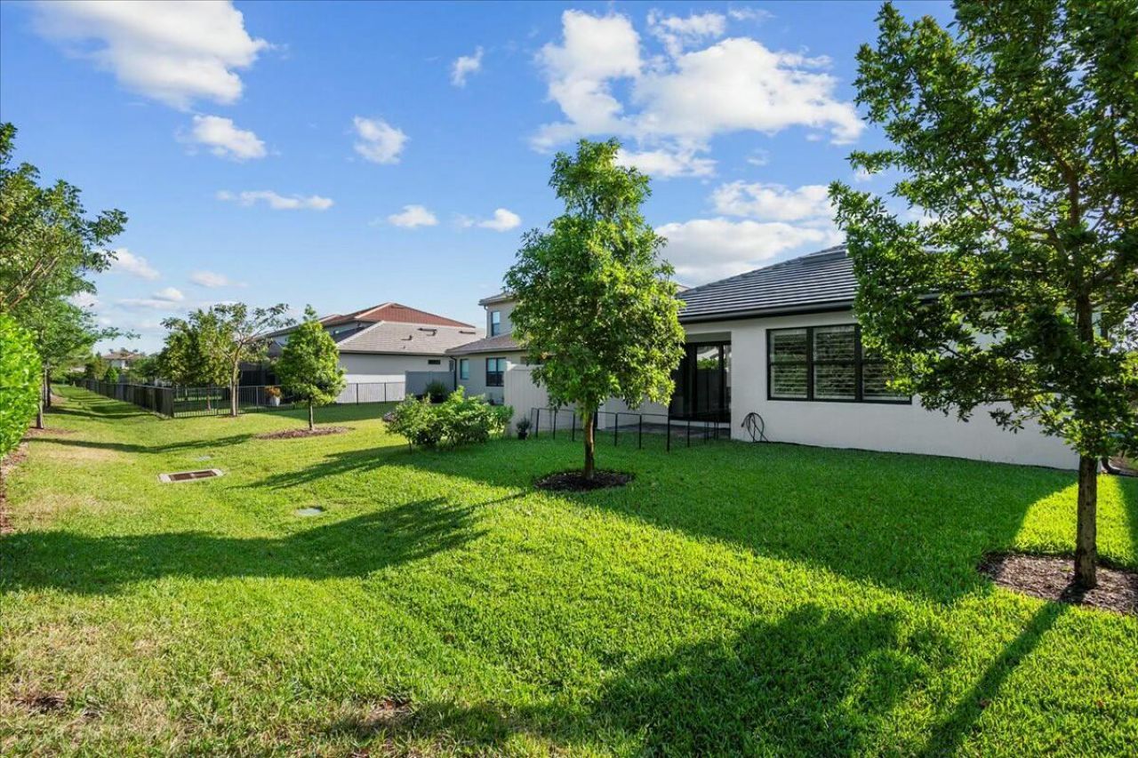 4801 Chantilly Road, Lake Worth, FL 33467 Photo