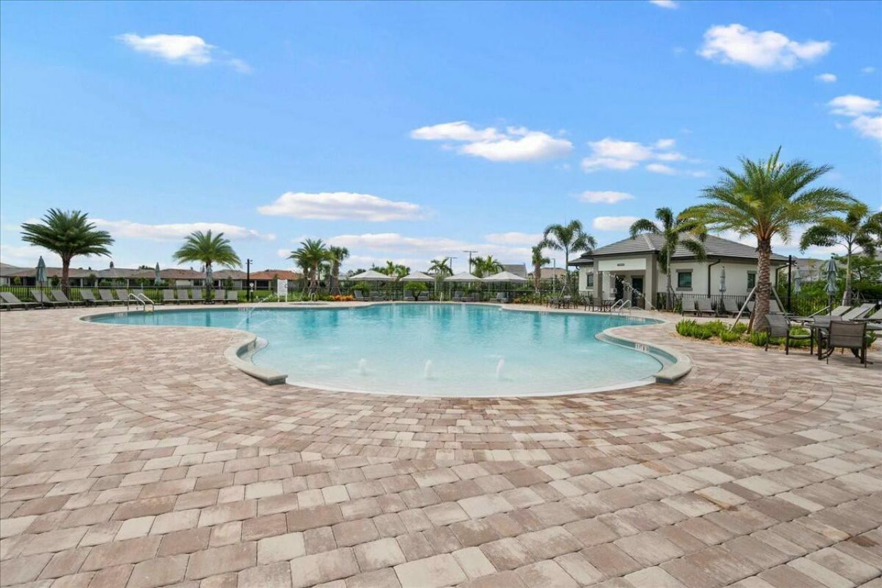 4801 Chantilly Road, Lake Worth, FL 33467 Photo