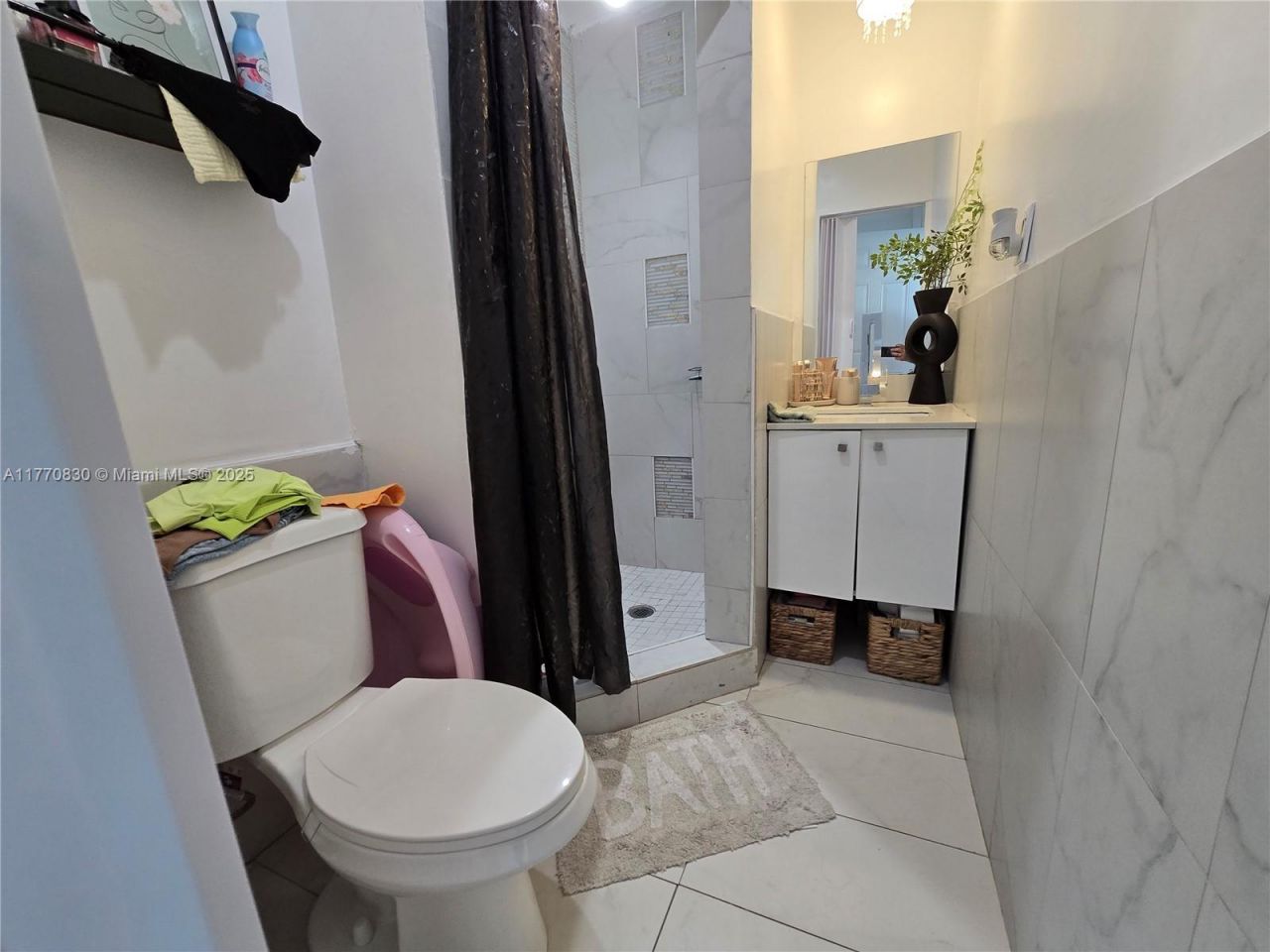 1011 NW 64th St, Miami, FL 33150 Photo