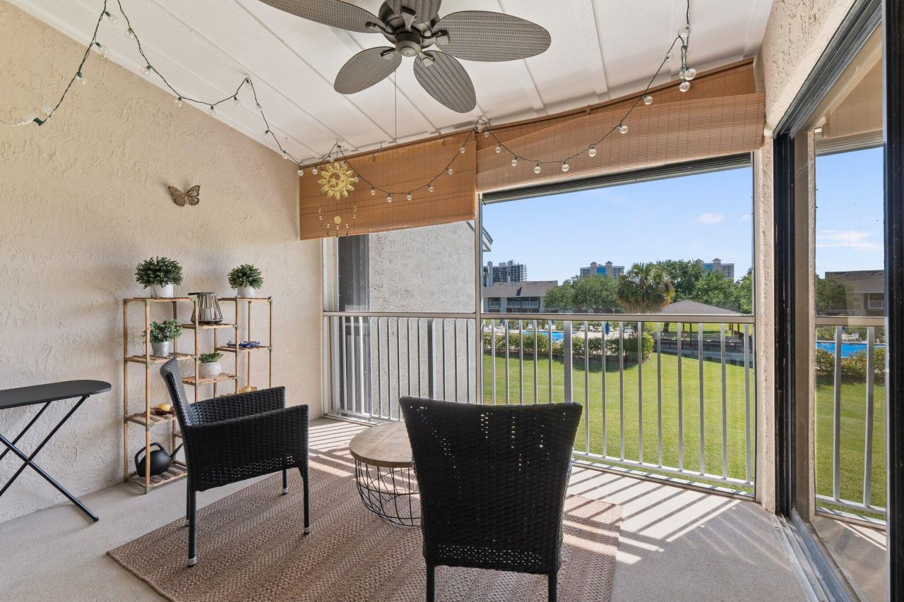 3212 S Lakeview Circle, Unit 10-205, Fort Pierce, FL 34949 Photo