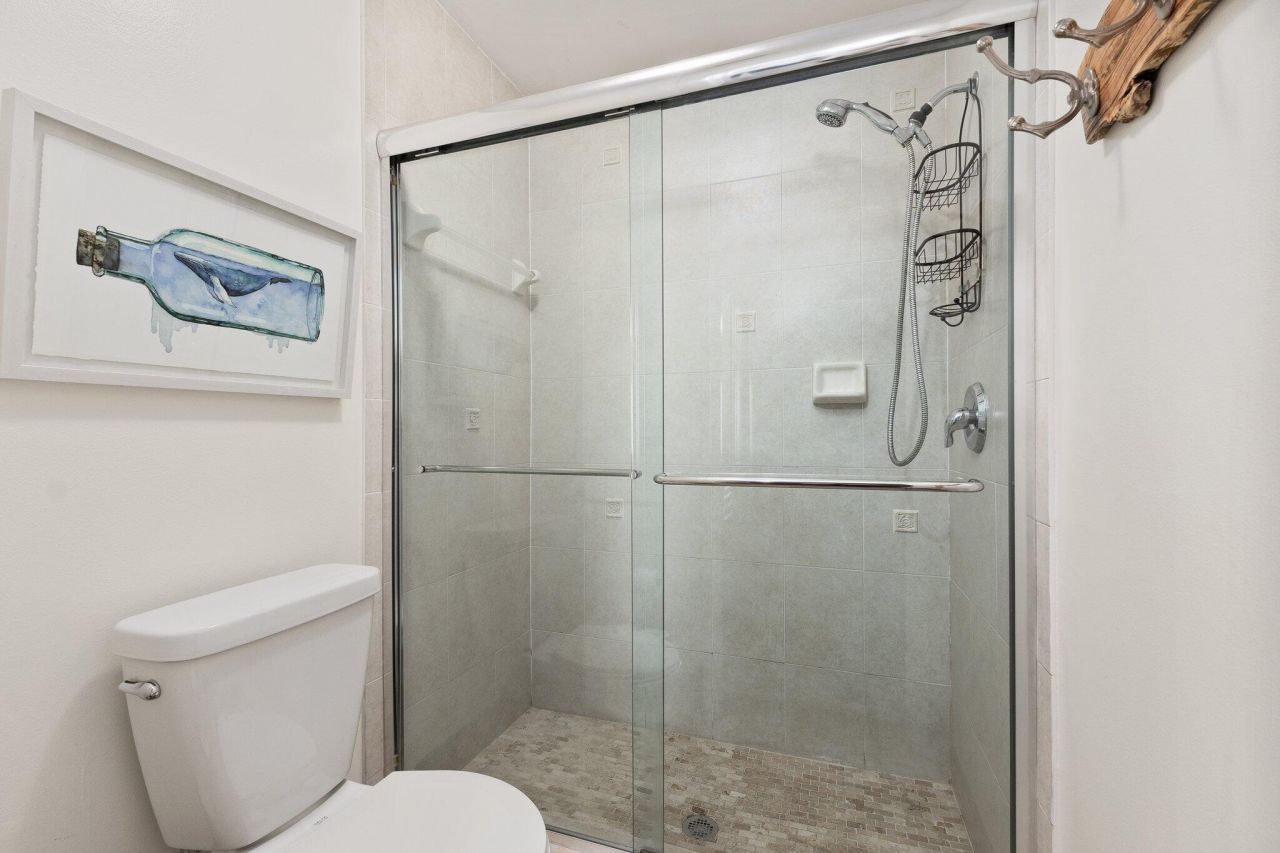 3212 S Lakeview Circle, Unit 10-205, Fort Pierce, FL 34949 Photo