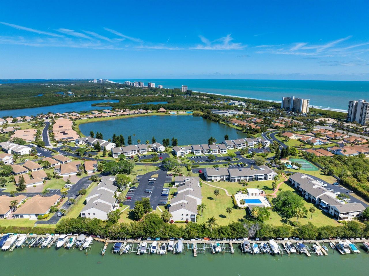 3212 S Lakeview Circle, Unit 10-205, Fort Pierce, FL 34949 Photo