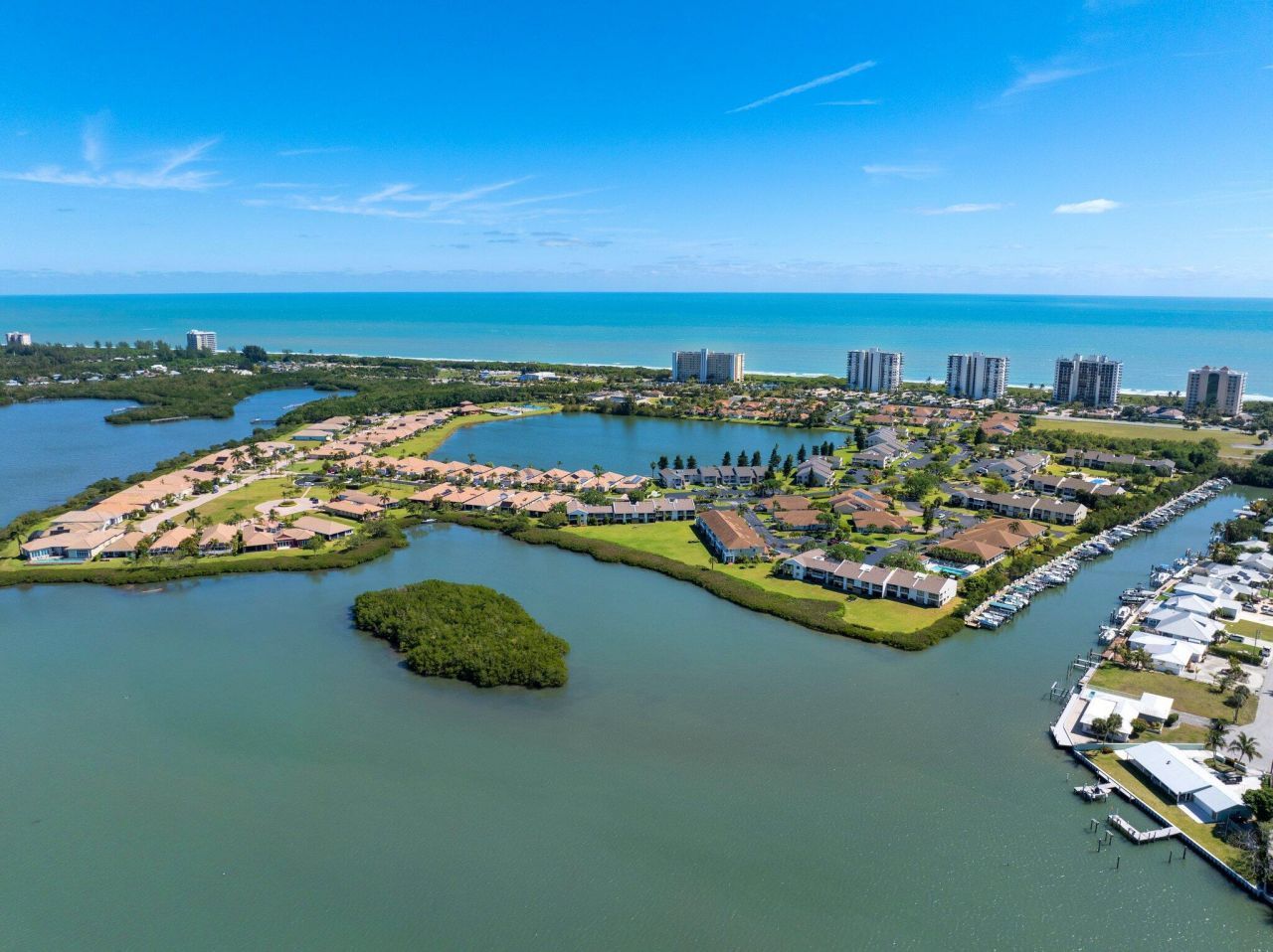 3212 S Lakeview Circle, Unit 10-205, Fort Pierce, FL 34949 Photo