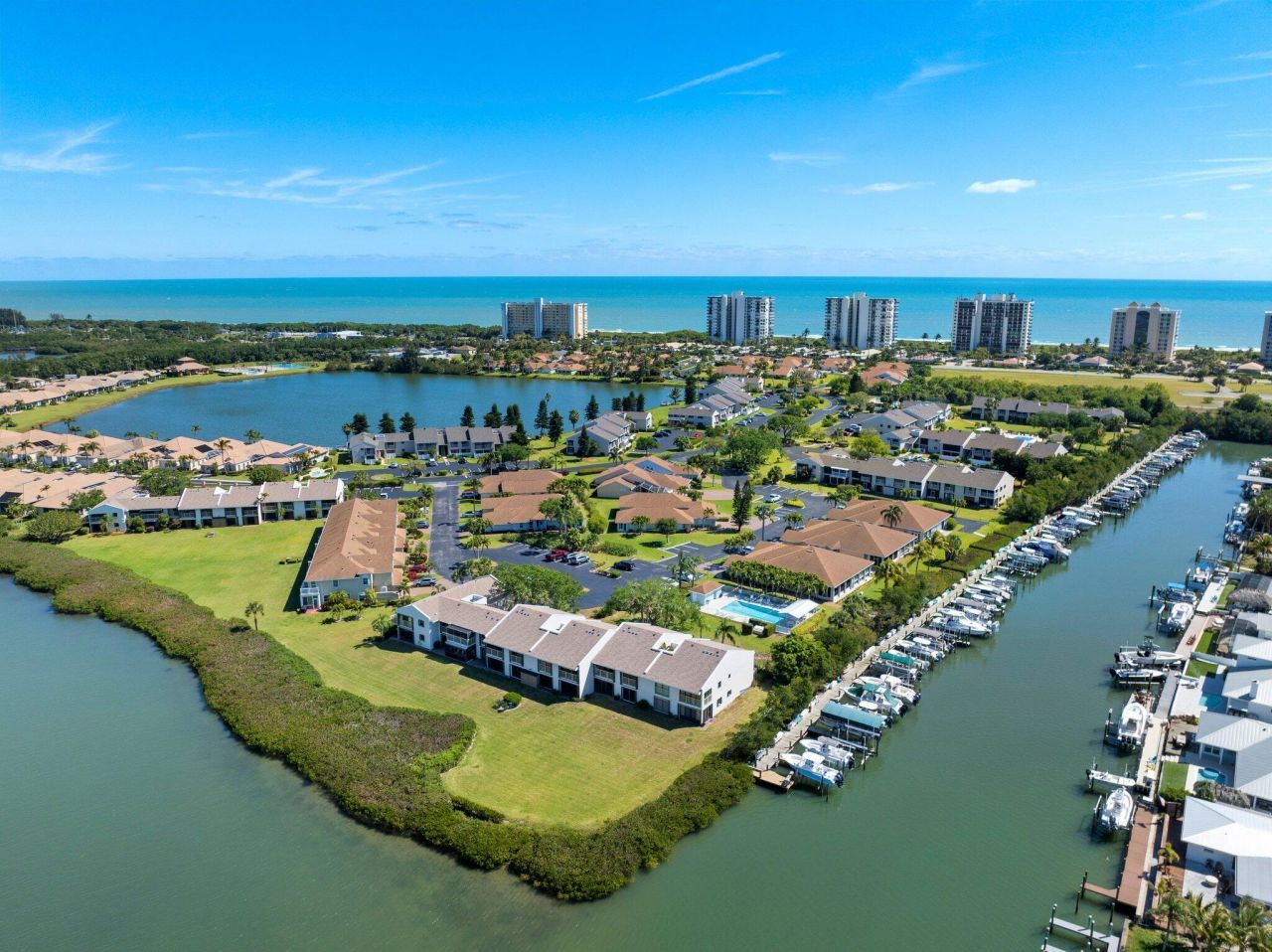 3212 S Lakeview Circle, Unit 10-205, Fort Pierce, FL 34949 Photo