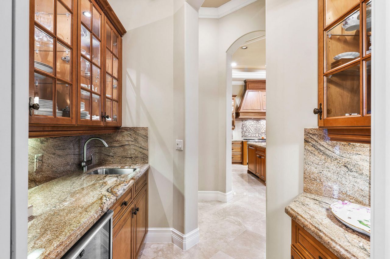 1560 Sabal Palm Drive, Boca Raton, FL 33432 Photo