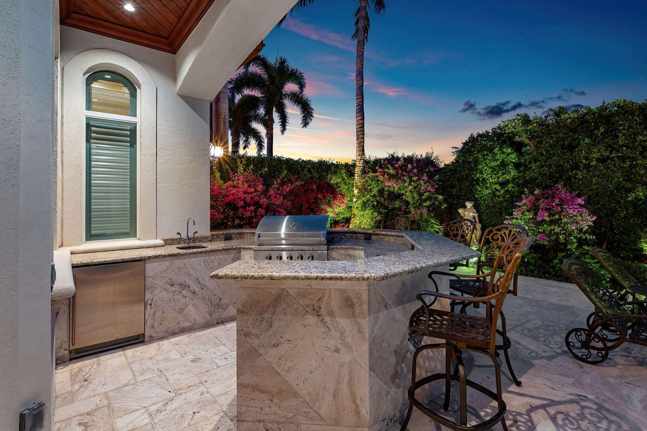 1560 Sabal Palm Drive, Boca Raton, FL 33432 Photo