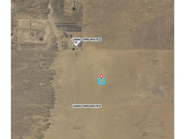 Off Pajarito (PRT21) Road SW, Albuquerque, NM 87121