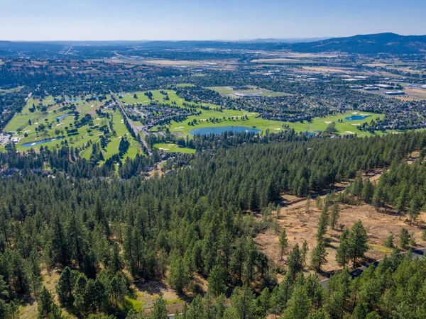 103 N West Starr Ln, Liberty Lake, WA 99019