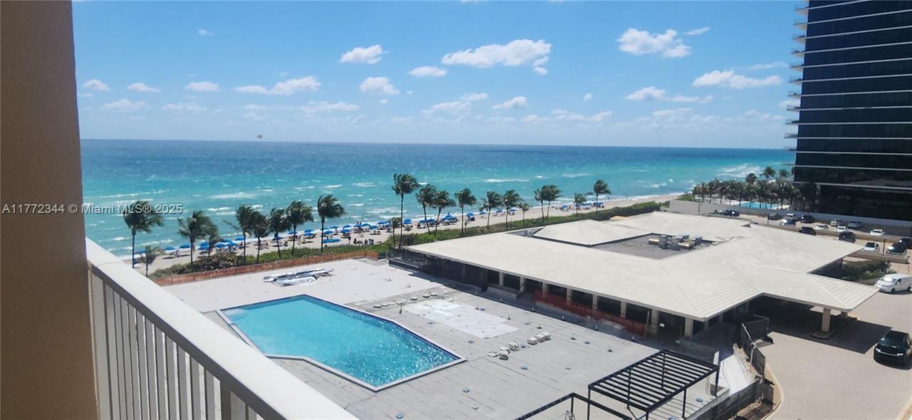 1950 S Ocean Dr, Unit 6G, Hallandale Beach, FL 33009 Photo