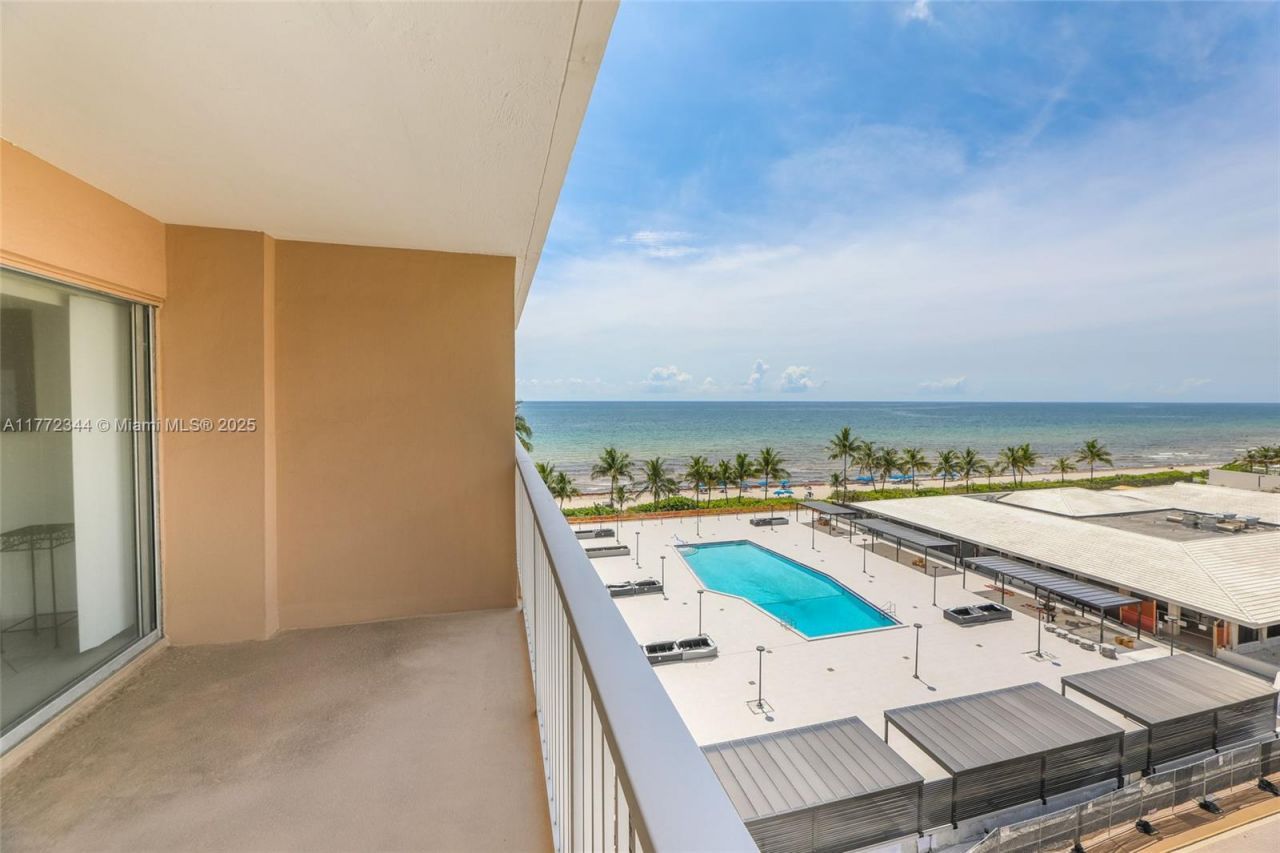 1950 S Ocean Dr, Unit 6G, Hallandale Beach, FL 33009 Photo